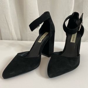 Black Steve Madden pumps block heels size 8.5